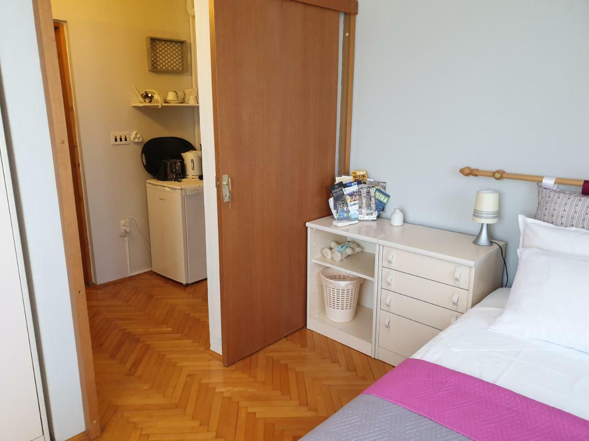 Room Bm Пула Екстер'єр фото